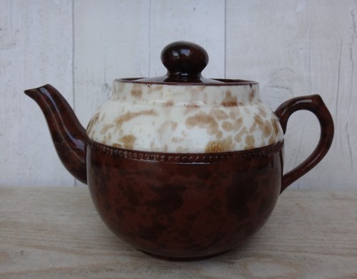 Brown betty teapot - betty,