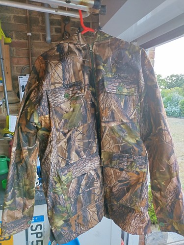Mossy oak real tree - mossy,