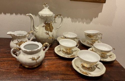 Gorgeous vintage teaset - vintage, teaset-