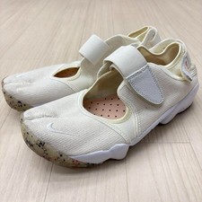 Nike Womens Air Rift Summit