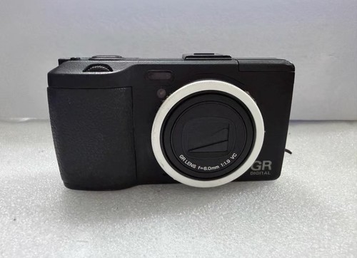 New ricoh digital iv - digital,