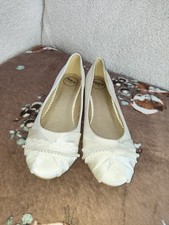 Essex Glam Ivory Cream Flat Occasion Wedding Shoes Size 6