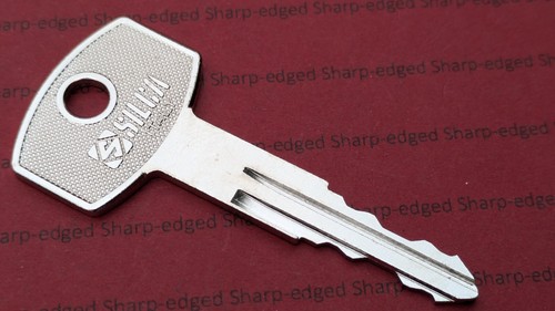 Datsun nissan key 240z - datsun, 260z
