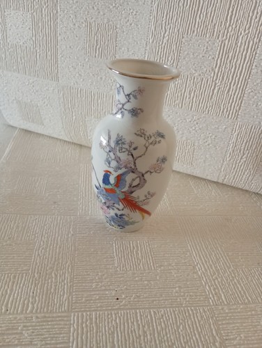 Vase small with - vase, peacock