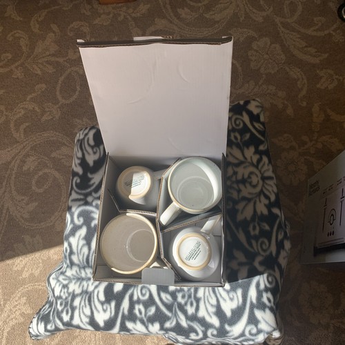 New boxed set belleek - of,