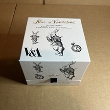 Alice In Wonderland White