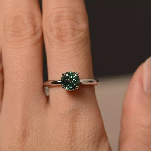Round cut alexandrite - round,