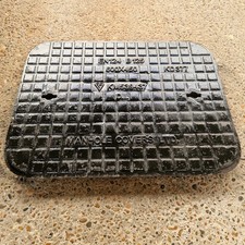 Reclaimed Cast iron Manhole