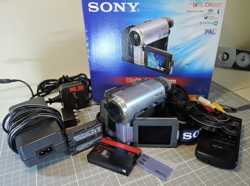 Sony handycam dcr trv22e - handycam, dcr-trv22e