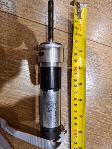 Maxon motor 310202 with gear - maxon,