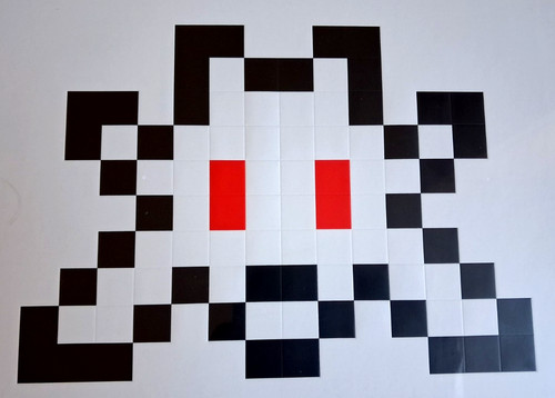Space invader little big - space,