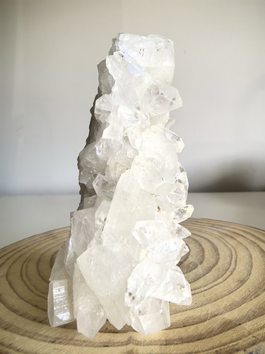 Stunning clear diamond - stunning,