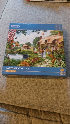 Gibsons lakeside cottage - gibsons,