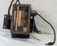 Antique magneto or ringer