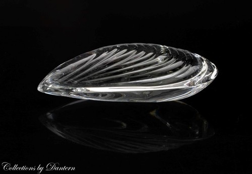 Baccarat clam mussel shell - baccarat,