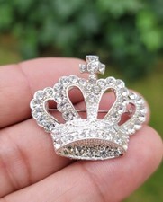 Crown brooch vintage look
