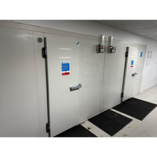 Refurbished Cold and Freezer Room 3.2mx2.8mx2.1m (Each) Includes Fitting