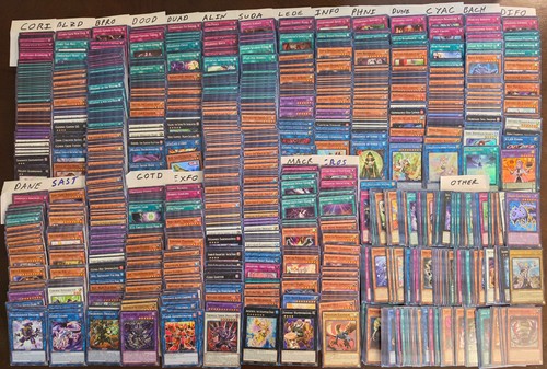 2000 card collection - yu-gi-oh,