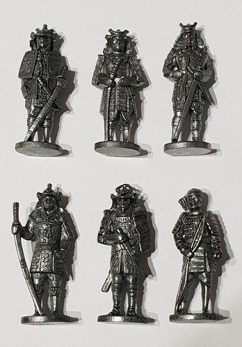 Soldatini kinder figures - soldatini, in