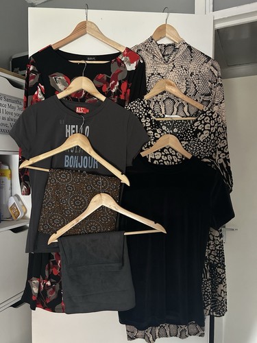 Women clothing bundle size - women’s,