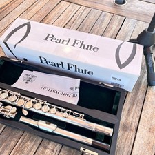 Pearl PF-525E Flute Silver E mech. + Hard Case, Soft Case, stand etc