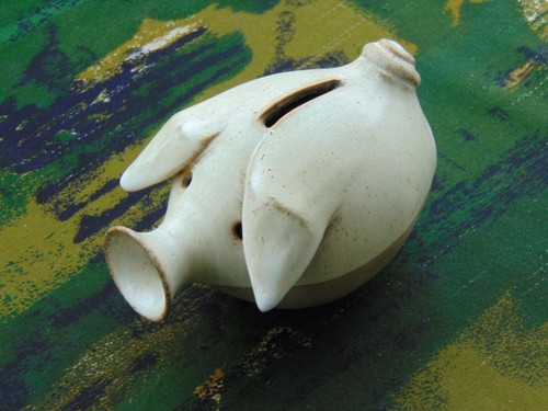Studio pottery ceramic half - pottery,