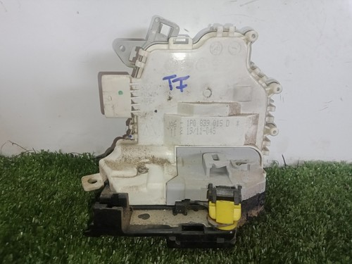 1p0839015d rear left door - rear,