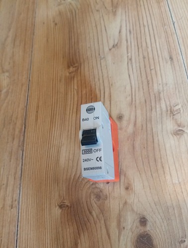 Wylex push plug - 40, push/plug-in