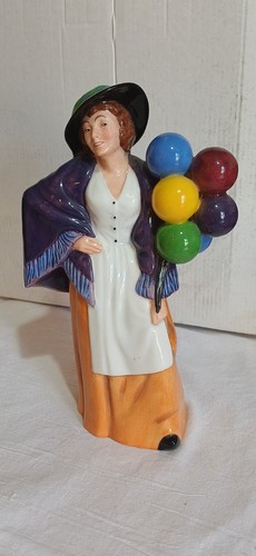 Royal doulton figurines - royal,