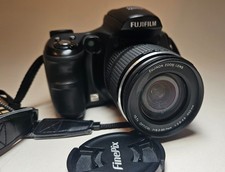 Fuji FinePix S6500fd Digital Bridge Camera