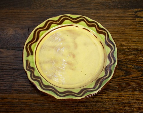 Art pottery slipware green - pottery,