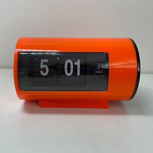 Retro table clock auto flip - table,