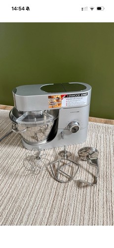 Kenwood chef stand mixer km001 - chef,