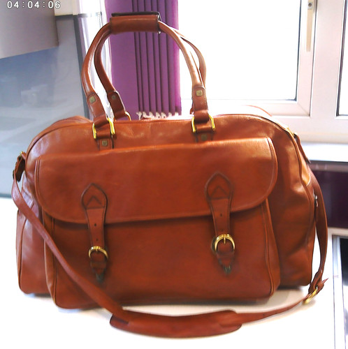 Large quality hidesign tan - hidesign,