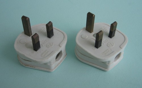 Vintage pin mains plugs - mains,