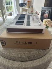Arturia Minilab 3 USB  MIDI