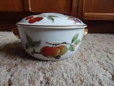ROYAL WORCESTER EVESHAM GOLD