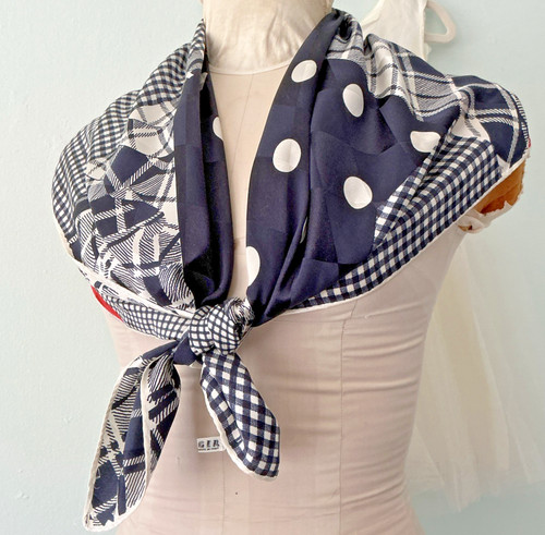 Vintage jaeger square silk - vintage,