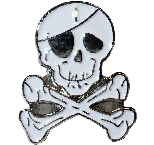 Skull crossbones white - skull,