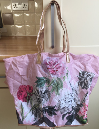 New with tags ted baker - ted,
