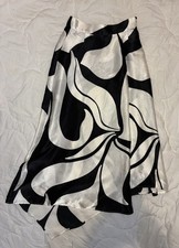 Ladies Black & White patterned