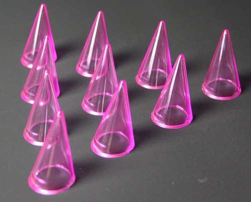 Pink acrylic ring - 20, x