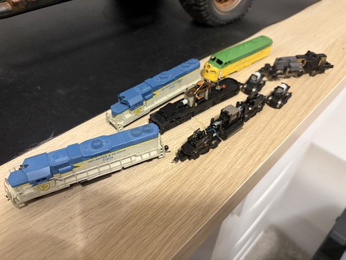 Gauge electric locomotive - n,