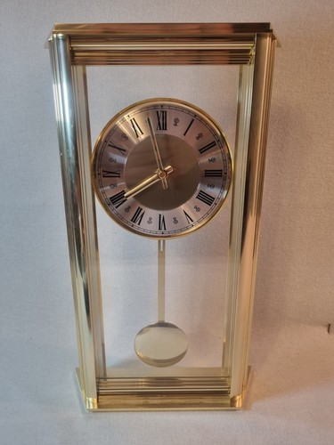 Gold tone glass case - gold,