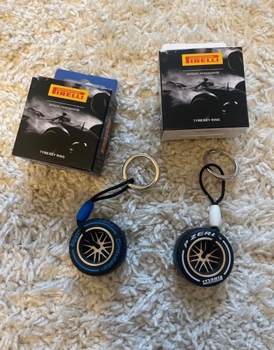 Pirelli tyre keyring - tyre,