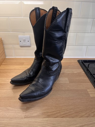Old gringo cowboy - gringo, boots