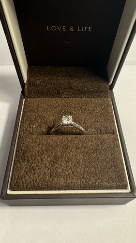 Ernest jones 14ct - jones, gold