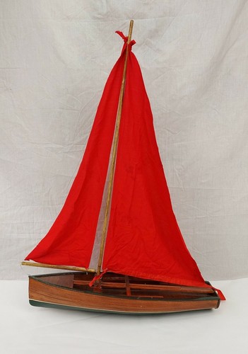 Vintage wooden pond - yacht, #1