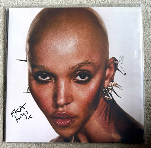 Fka twigs eusexua - fka, signed