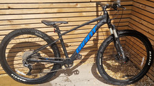Giant talon mountain bike - mountain,